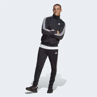 AGASALHO ADIDAS ESSENTIAL 3 STRIPES MASCULINO - Preto/branco AGASALHO ADIDAS ESSENTIAL 3 STRIPES MASCULINO - Preto/branco