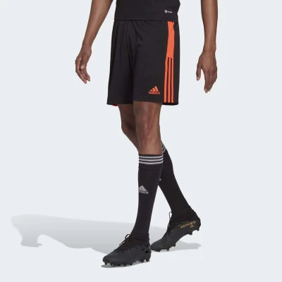 BERMUDA ADIDAS TIRO TR ESSENTIALS MASCULINA - Preto/laranja
