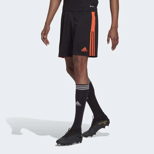 BERMUDA ADIDAS TIRO TR ESSENTIALS MASCULINA - Preto/laranja