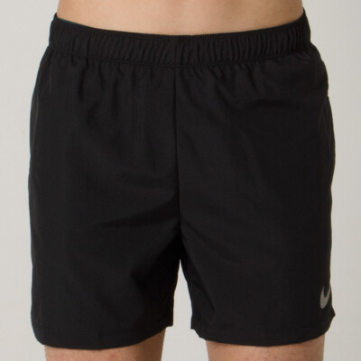 BERMUDA NIKE 5' CHALLENGER MASCULINA - Preto