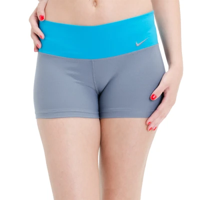 BERMUDA NIKE SLIM FEMININA - Chumbo