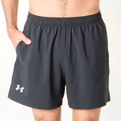 BERMUDA UNDER ARMOUR LAUNCH SW 5 MASCULINA - Preto