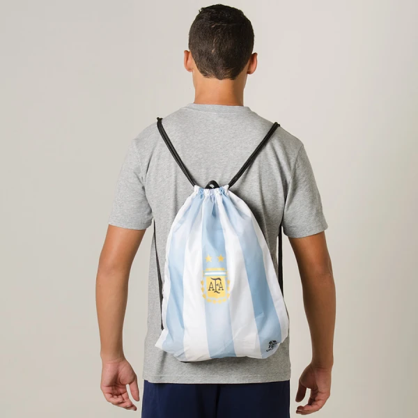 BOLSA ADIDAS GYMBAG ARGENTINA SAQUINHO - Preto/azul celeste