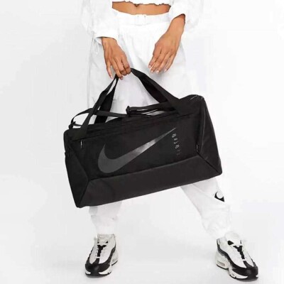 BOLSA NIKE BRASÍLIA PEQUENA 41 L UNISSEX - Preto