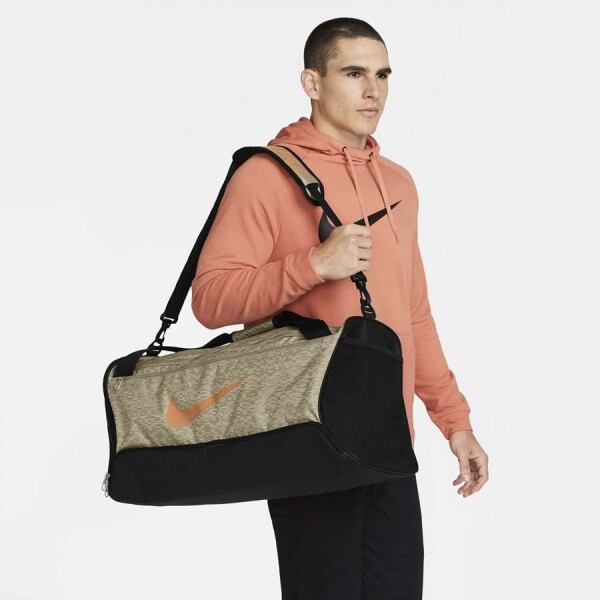 BOLSA NIKE BRSLA DUFF 9.5 MTRL SU22 UNISSEX - Bege/preto