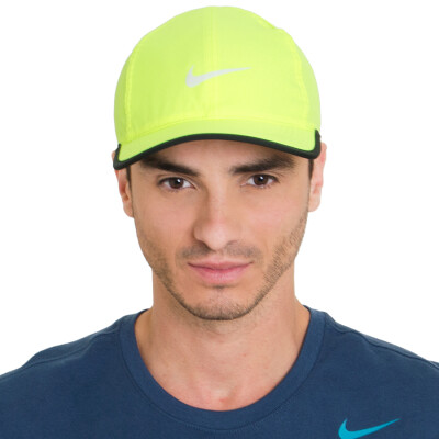 BONÉ NIKE FEATHERLIGHT - Verde/preto