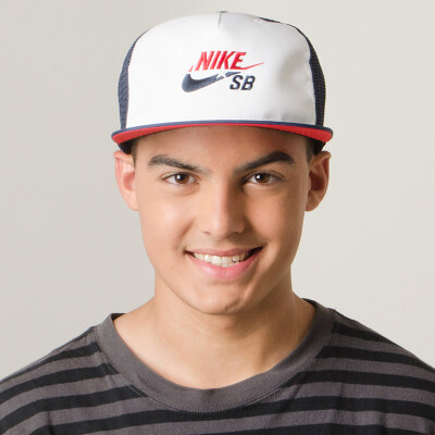 BONÉ NIKE SB TRUCKER - Branco/marinho