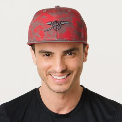 BONÉ PUMA ARSENAL CAMO SNAPBACK - Grafite/vermelho