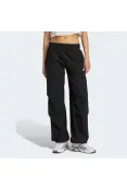 CALÇA ADIDAS WORKOUT ESSENTIALS WOVEN TRAINING FEMININA - Preto