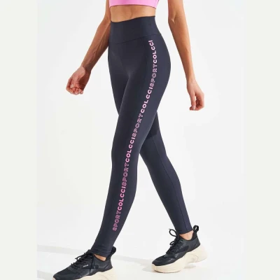 CALÇA LEGGING COLCCI DETALHE LATERAL SPORT TRAINING FEMININA - Preto/rosa CALÇA LEGGING COLCCI DETALHE LATERAL SPORT TRAINING FEMININA - Preto/rosa