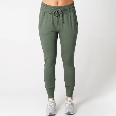 CALÇA LIVE JOGGER BE COMFY FEMININA - Verde CALÇA LIVE JOGGER BE COMFY FEMININA - Verde