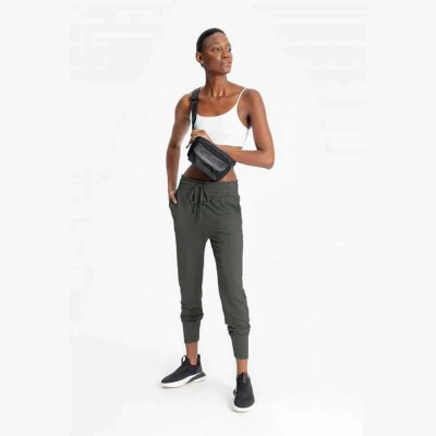 CALÇA LIVE JOGGER COMFY ESSENTIAL FEMININA - Verde CALÇA LIVE JOGGER COMFY ESSENTIAL FEMININA - Verde