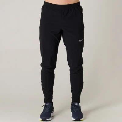 CALÇA NIKE ESSENTIAL WOVEN MASCULINA - Preto