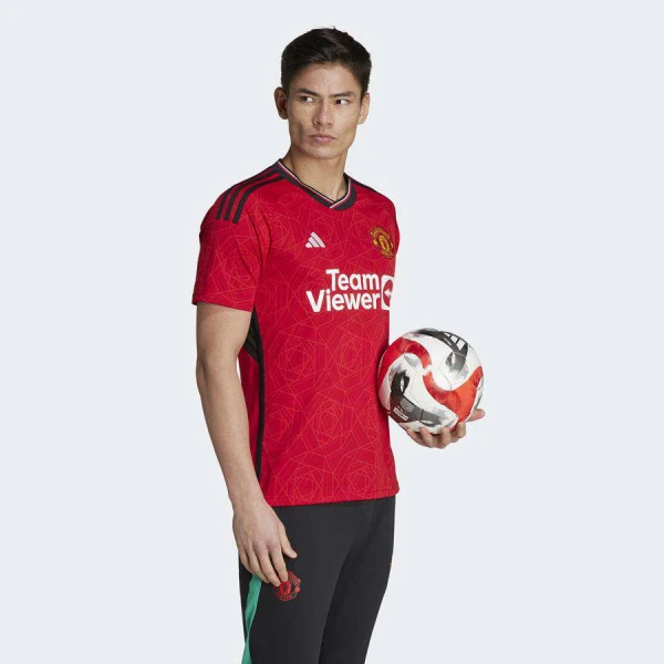 CAMISA ADIDAS 1 MANCHESTER UNITED 23/24 TORCEDOR MASCULINA - Vermelho CAMISA ADIDAS 1 MANCHESTER UNITED 23/24 TORCEDOR MASCULINA - Vermelho