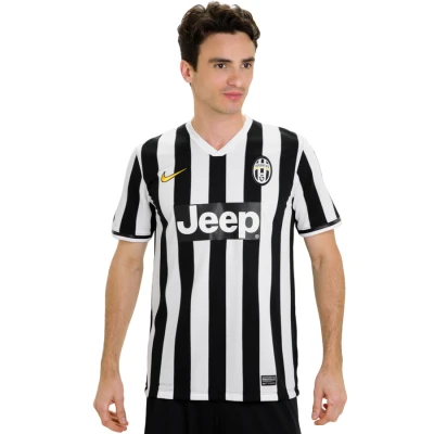 CAMISA NIKE JUVENTUS OFICIAL 1 2013 SEM NUMERO - Preto/branco CAMISA NIKE JUVENTUS OFICIAL 1 2013 SEM NUMERO - Preto/branco