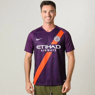 CAMISA NIKE MANCHESTER CITY OFICIAL 3 2018/19 SEM NÚMERO - Roxo/laranja CAMISA NIKE MANCHESTER CITY OFICIAL 3 2018/19 SEM NÚMERO - Roxo/laranja