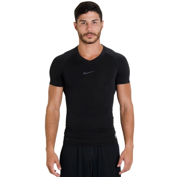 CAMISA NIKE NPC LIGHTWEIGHT SMLS SS TOP MASCULINA - Preto