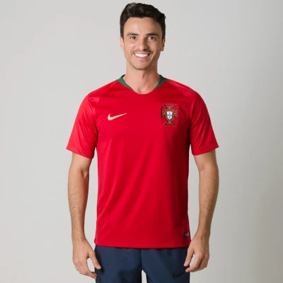 CAMISA NIKE PORTUGAL OFICIAL 1 2018 SEM NÚMERO - Vermelho CAMISA NIKE PORTUGAL OFICIAL 1 2018 SEM NÚMERO - Vermelho
