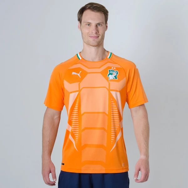 CAMISA PUMA COSTA DO MARFIM OFICIAL 1 2018/19 SEM NÚMERO - Laranja CAMISA PUMA COSTA DO MARFIM OFICIAL 1 2018/19 SEM NÚMERO - Laranja
