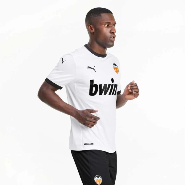 CAMISA PUMA VALENCIA OFICIAL I 2020/21 TORCEDOR MASCULINA - Branco CAMISA PUMA VALENCIA OFICIAL I 2020/21 TORCEDOR MASCULINA - Branco