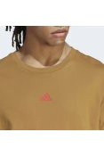CAMISETA ADIDAS BRAND LOVE TEE MASCULINA - Marrom CAMISETA ADIDAS BRAND LOVE TEE MASCULINA - Marrom