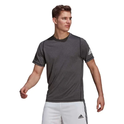 CAMISETA ADIDAS D2M 3 FREELIFT ULTIMATE MASCULINA - Grafite CAMISETA ADIDAS D2M 3 FREELIFT ULTIMATE MASCULINA - Grafite