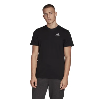 CAMISETA ADIDAS DOODLE EMBLEM MASCULINA - Preto CAMISETA ADIDAS DOODLE EMBLEM MASCULINA - Preto