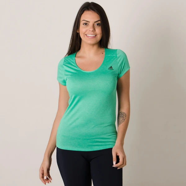 CAMISETA ADIDAS ESS MF EGB TEE FEMININA - Verde CAMISETA ADIDAS ESS MF EGB TEE FEMININA - Verde