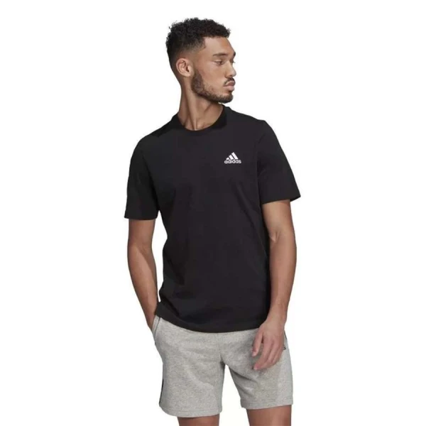 CAMISETA ADIDAS ESSENTIALS LOGO PEQUENO MASCULINA - Preto CAMISETA ADIDAS ESSENTIALS LOGO PEQUENO MASCULINA - Preto