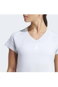 CAMISETA ADIDAS ESSENTIALS MINIMAL FEMININA - Azul celeste CAMISETA ADIDAS ESSENTIALS MINIMAL FEMININA - Azul celeste