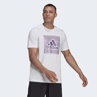 CAMISETA ADIDAS GRAFICA COLORSHIFT MASCULINA - Branco CAMISETA ADIDAS GRAFICA COLORSHIFT MASCULINA - Branco