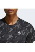 CAMISETA ADIDAS OWN THE RUN AOP FEMININA - Cinza/preto CAMISETA ADIDAS OWN THE RUN AOP FEMININA - Cinza/preto