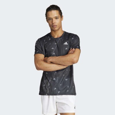 CAMISETA ADIDAS RUN IT BRAND LOVE MASCULINA - Preto