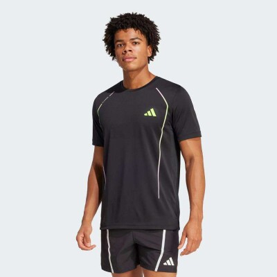 CAMISETA ADIDAS TECH APPAREL MASCULINO - Preto CAMISETA ADIDAS TECH APPAREL MASCULINO - Preto