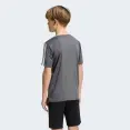 CAMISETA ADIDAS TRAIN ESSENTIALS TRES LISTRAS INFANTIL - Grafite CAMISETA ADIDAS TRAIN ESSENTIALS TRES LISTRAS INFANTIL - Grafite