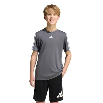 CAMISETA ADIDAS TRAIN ESSENTIALS TRES LISTRAS INFANTIL - Grafite