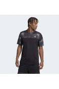 CAMISETA ADIDAS WORKOUT AOP TEE MASCULINO - Preto CAMISETA ADIDAS WORKOUT AOP TEE MASCULINO - Preto