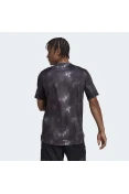 CAMISETA ADIDAS WORKOUT AOP TEE MASCULINO - Preto CAMISETA ADIDAS WORKOUT AOP TEE MASCULINO - Preto