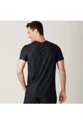 CAMISETA ASICS CORE PA SS TEE MASCULINA - Preto CAMISETA ASICS CORE PA SS TEE MASCULINA - Preto