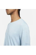 CAMISETA DE CORRIDA NIKE DRI-FIT MILER MASCULINA - Azul celeste