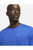 CAMISETA DE CORRIDA NIKE DRI-FIT MILER MASCULINA - Azul royal