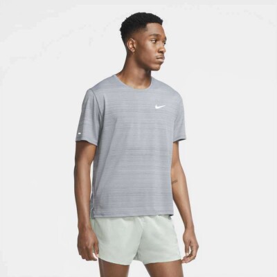 CAMISETA DE CORRIDA NIKE DRI-FIT MILER MASCULINA - Grafite