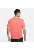 CAMISETA DE CORRIDA NIKE DRI-FIT MILER MASCULINA - Laranja