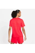 CAMISETA DE CORRIDA NIKE DRI-FIT MILER MASCULINA - Vermelho