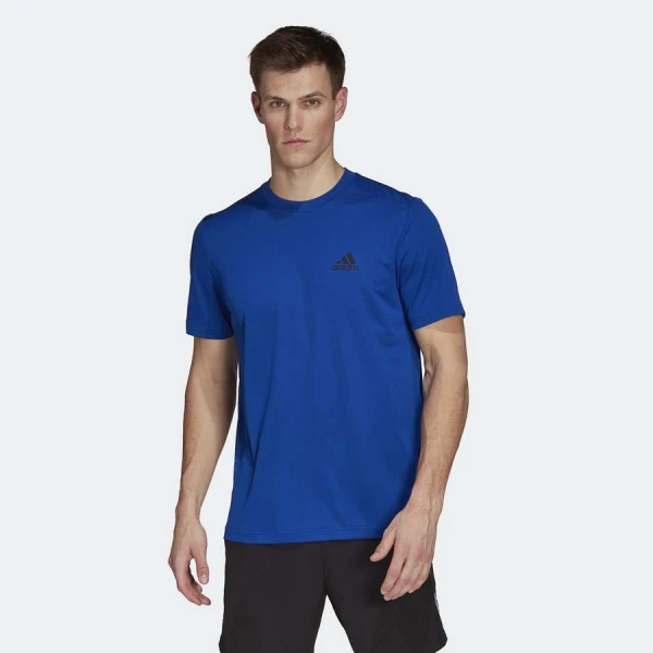 CAMISETA ESPORTIVA AEROREADY DESIGNED TO MOVE ADIDAS MASCULINA - Azul royal CAMISETA ESPORTIVA AEROREADY DESIGNED TO MOVE ADIDAS MASCULINA - Azul royal