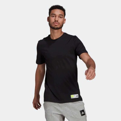 CAMISETA ESTAMPADA ATHLETICS ADIDAS MASCULINA - Preto CAMISETA ESTAMPADA ATHLETICS ADIDAS MASCULINA - Preto