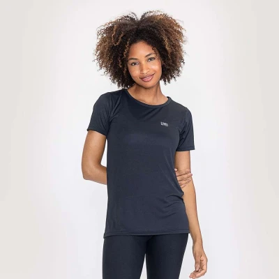 CAMISETA LIVE ACTION ESSENTIAL FEMININA - Preto CAMISETA LIVE ACTION ESSENTIAL FEMININA - Preto