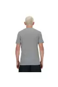 CAMISETA NEW BALANCE ESSENTIALS MASCULINA - Cinza CAMISETA NEW BALANCE ESSENTIALS MASCULINA - Cinza