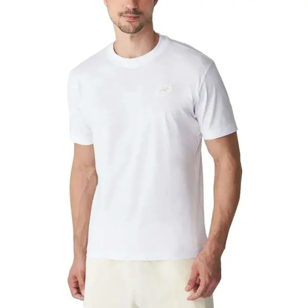 CAMISETA NEW BALANCE ESSENTIALS SL MASCULINA - Branco