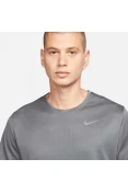 CAMISETA NIKE BREATHE MASCULINA - Chumbo